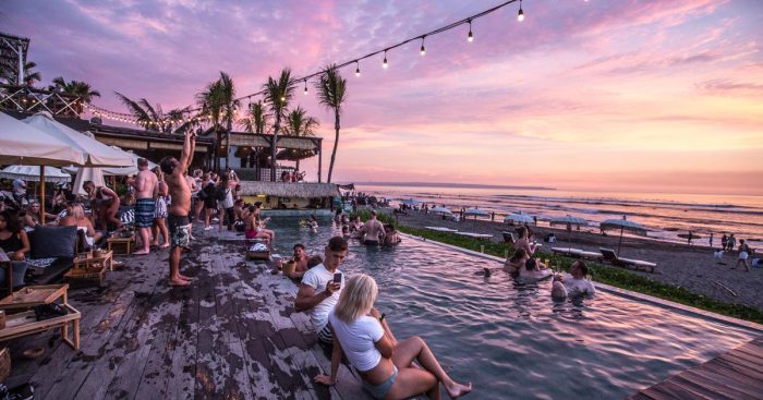 Canggu bali beach town stay seminyak kuta reasons sunset